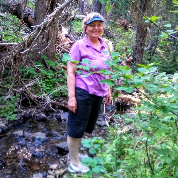 Meet your Posher, Cynthia - Picture 8 of 11